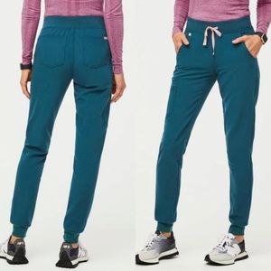 FIGS jogger scrub pants, size XSP, Caribbean Blue
